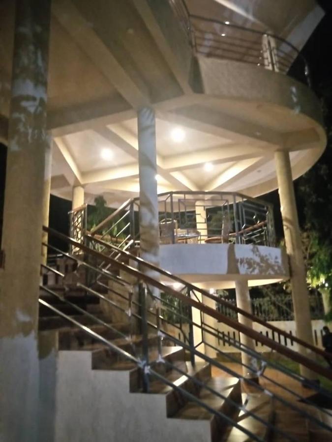 Coast View Resort Kigoma Ngoại thất bức ảnh