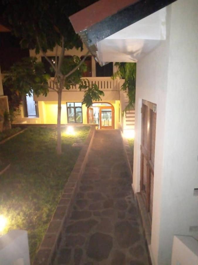 Coast View Resort Kigoma Ngoại thất bức ảnh